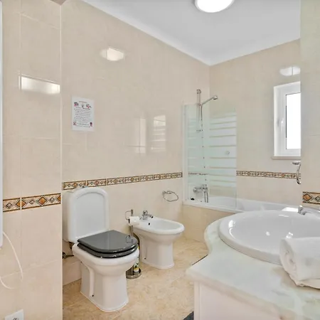 فيلة Casa Jackson - Private 15 Mins Walk To The Beach, Restaurants And Bars